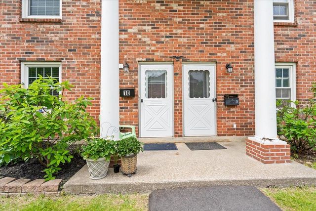 425 Dorset St Unit 10, South Burlington, VT 05403