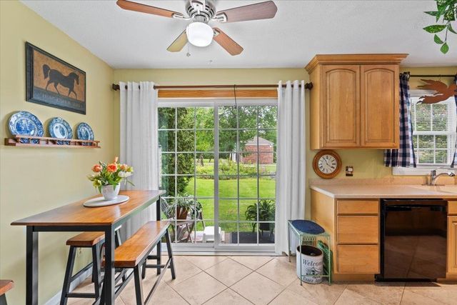 425 Dorset St Unit 10, South Burlington, VT 05403