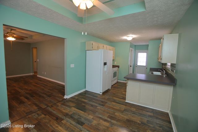 428 Susannah Ave, Bardstown, KY 40004