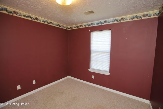 428 Susannah Ave, Bardstown, KY 40004