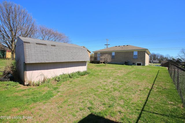 428 Susannah Ave, Bardstown, KY 40004