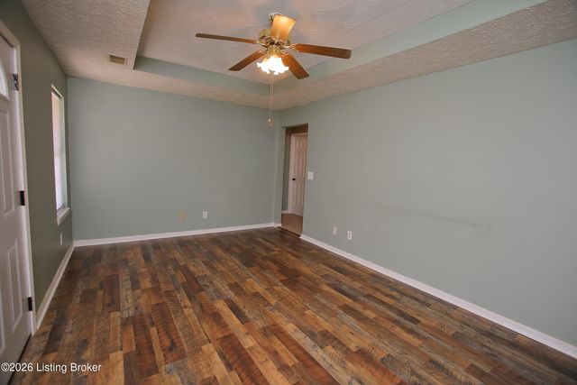 428 Susannah Ave, Bardstown, KY 40004