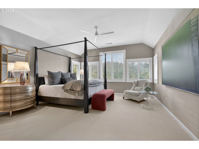 1941 Sw MONTGOMERY Pl, Portland, OR 97201