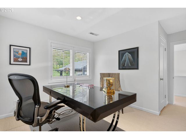 1941 Sw MONTGOMERY Pl, Portland, OR 97201