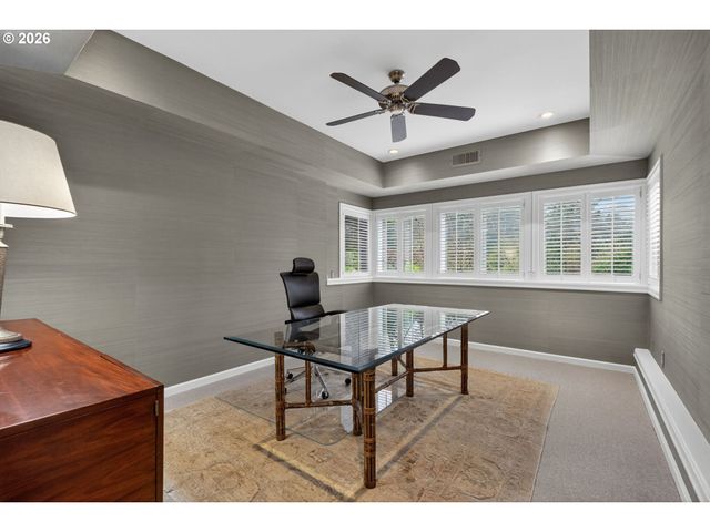 1941 Sw MONTGOMERY Pl, Portland, OR 97201