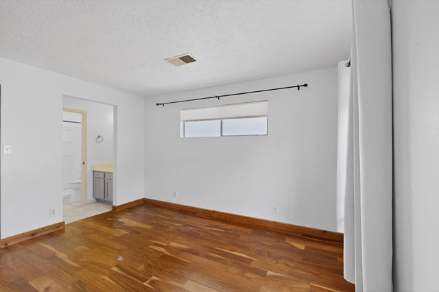 4430 Pumice Drive NE, Rio Rancho, NM 87124