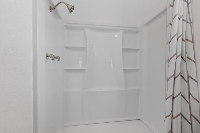4430 Pumice Drive NE, Rio Rancho, NM 87124