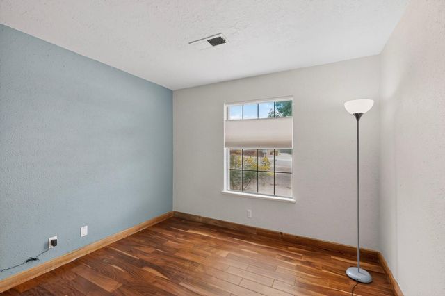 4430 Pumice Drive NE, Rio Rancho, NM 87124