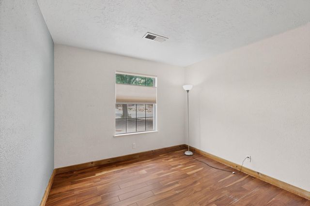 4430 Pumice Drive NE, Rio Rancho, NM 87124