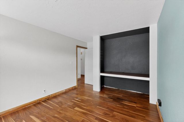 4430 Pumice Drive NE, Rio Rancho, NM 87124