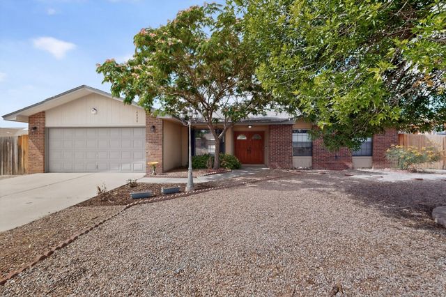 4430 Pumice Drive NE, Rio Rancho, NM 87124