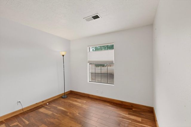 4430 Pumice Drive NE, Rio Rancho, NM 87124