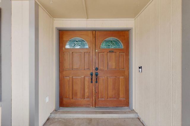 4430 Pumice Drive NE, Rio Rancho, NM 87124