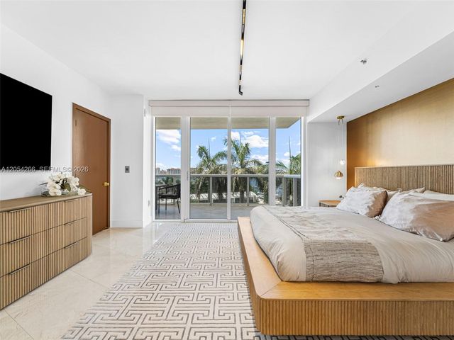 400 Alton Rd 808, Miami Beach, FL 33139