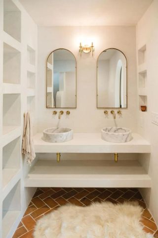 1890 Basswood Avenue, Carlsbad, CA 92008