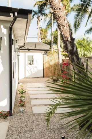 1890 Basswood Avenue, Carlsbad, CA 92008