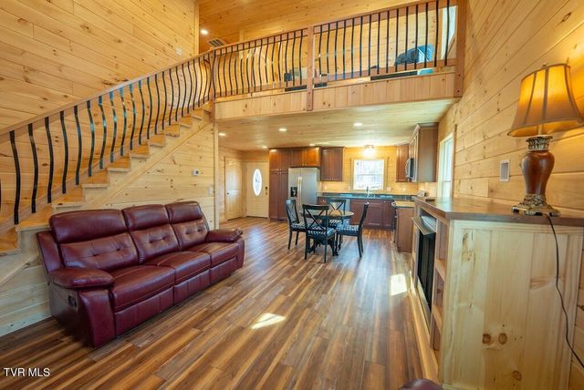 1131 Cherry Springs Lane, Trade, TN 37691