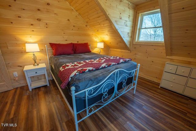 1131 Cherry Springs Lane, Trade, TN 37691