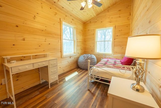 1131 Cherry Springs Lane, Trade, TN 37691