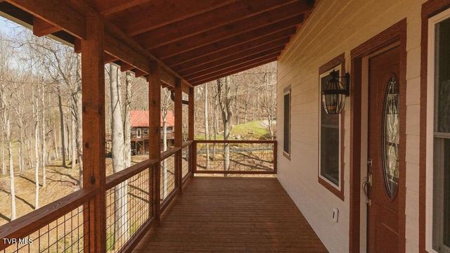 1131 Cherry Springs Lane, Trade, TN 37691