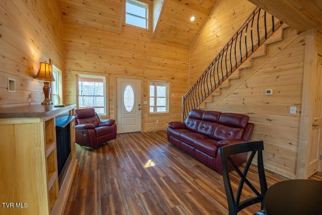 1131 Cherry Springs Lane, Trade, TN 37691