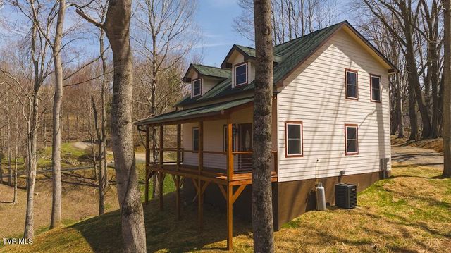 1131 Cherry Springs Lane, Trade, TN 37691