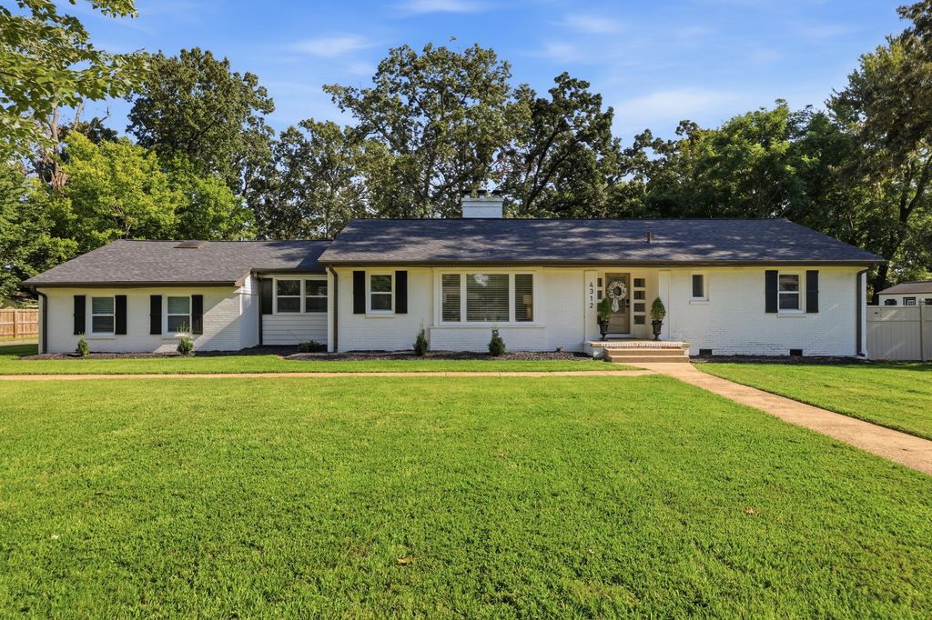 4312 Buckner Lane, Paducah, KY 42001