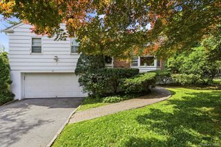 65 Lincoln Road, Scarsdale, NY 10583