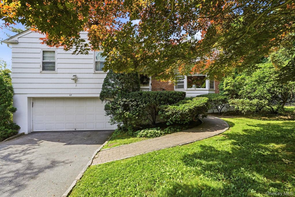 65 Lincoln Road, Scarsdale, NY 10583
