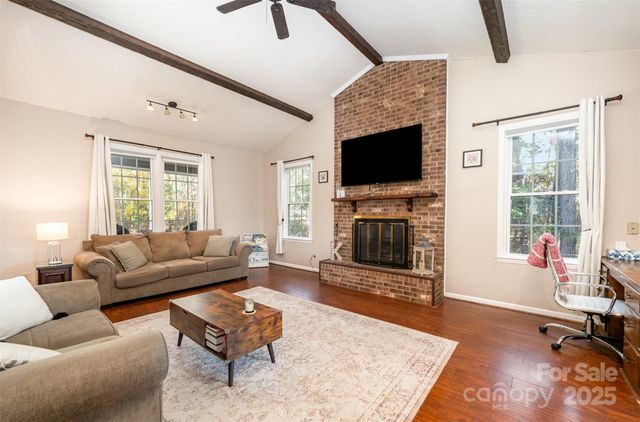 302 Nottingham Way, Wadesboro, NC 28170