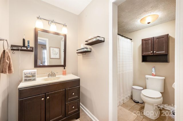 302 Nottingham Way, Wadesboro, NC 28170