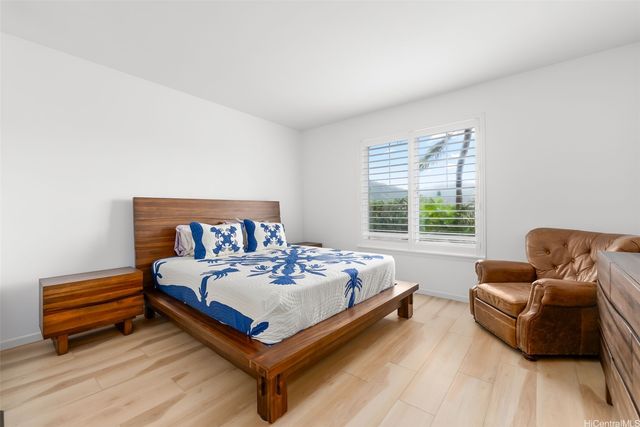 520 Lunalilo Home Road 8127, Honolulu, HI 96825