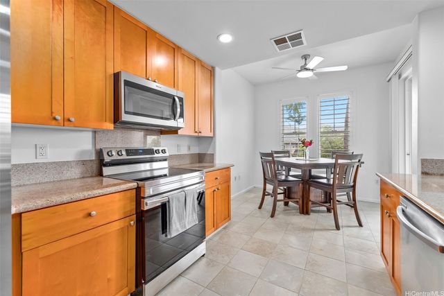 520 Lunalilo Home Road 8127, Honolulu, HI 96825