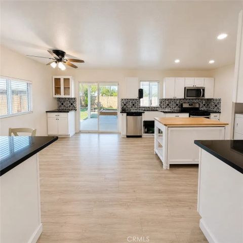 2652 S Arcadian Shores, Ontario, CA 91761
