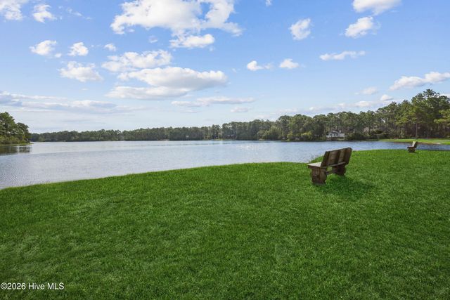 940 Parkway Road 197, Southport, NC 28461