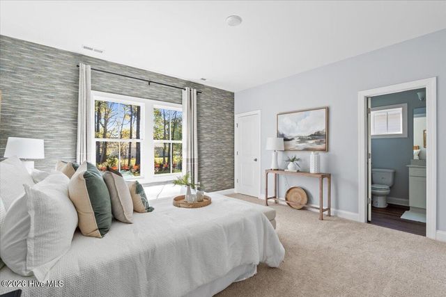 940 Parkway Road 197, Southport, NC 28461