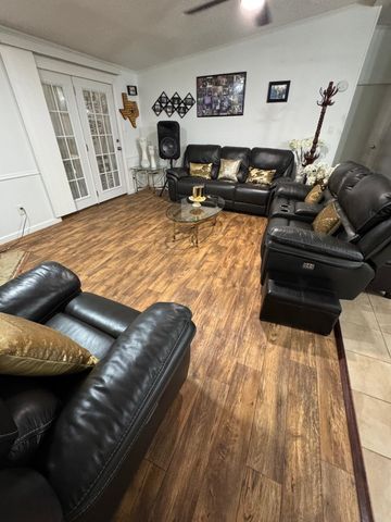 7440 CR 374, Winona, TX 75792