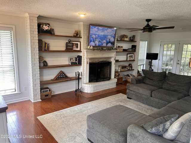 1309 Pascagoula Street, Pascagoula, MS 39567