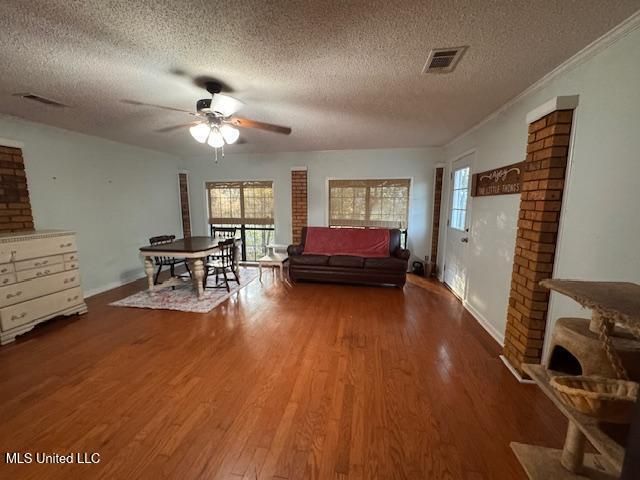 1309 Pascagoula Street, Pascagoula, MS 39567