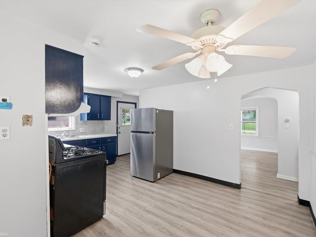 20212 Mada Avenue, Southfield, MI 48075