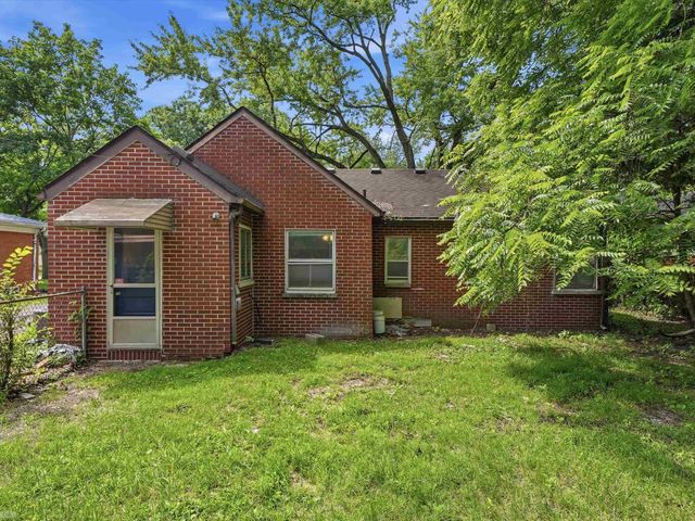 20212 Mada Avenue, Southfield, MI 48075