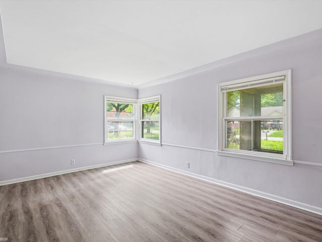 20212 Mada Avenue, Southfield, MI 48075