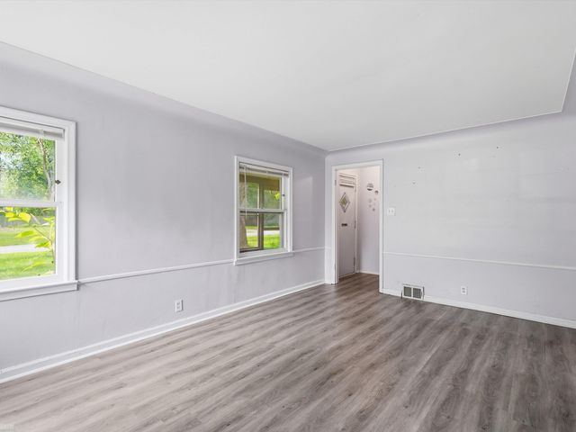 20212 Mada Avenue, Southfield, MI 48075