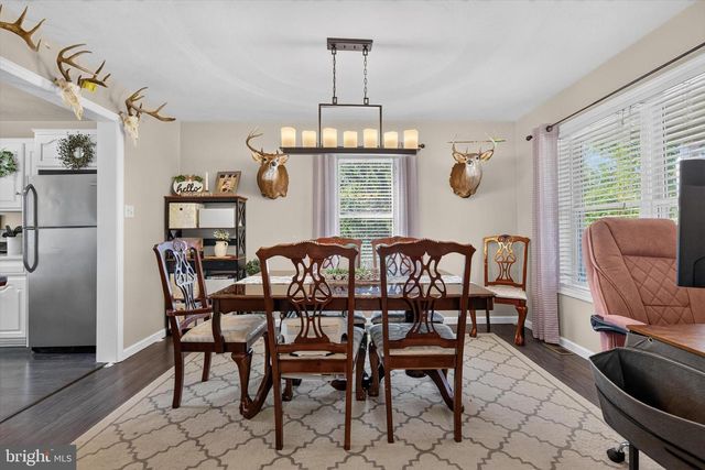 325 SHOOP LN, Halifax, PA 17032