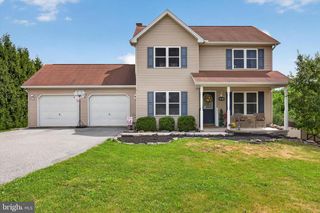 325 SHOOP LN, Halifax, PA 17032