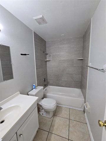 5667 STRUTHERS COURT, Winter Haven, FL 33884