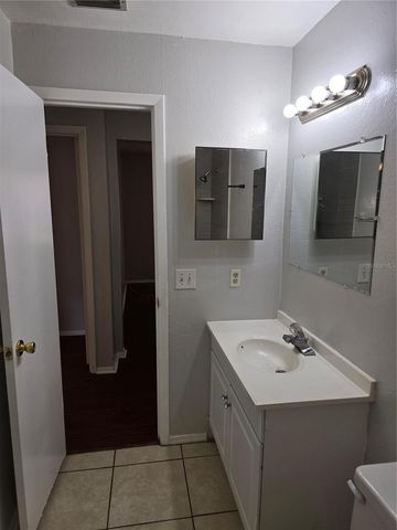 5667 STRUTHERS COURT, Winter Haven, FL 33884