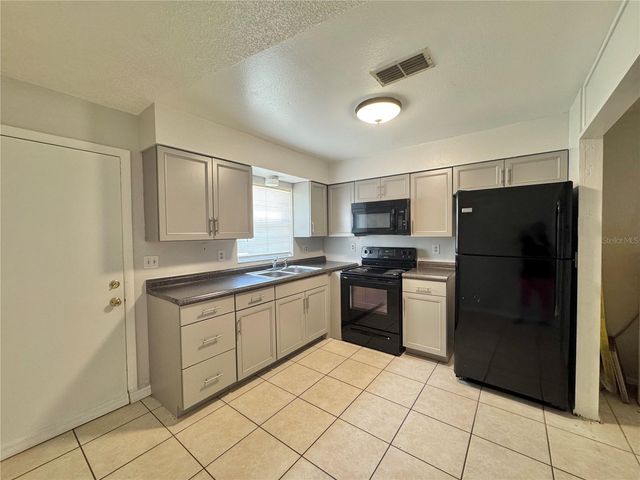 5667 STRUTHERS COURT, Winter Haven, FL 33884