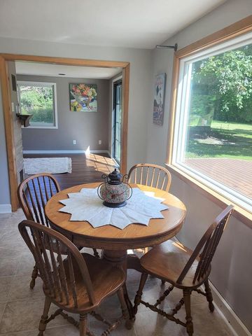 N6282 River Heights DRIVE, Plymouth, WI 53073