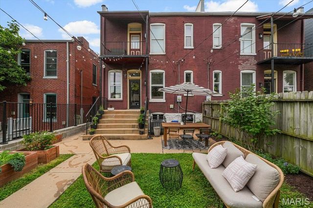 2907 Michigan Avenue, St Louis, MO 63118